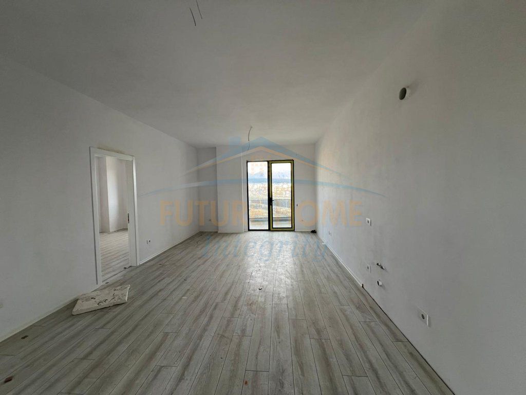 Shitet, Apartament 2+1, Diamond Hill Residence, Tiranë.