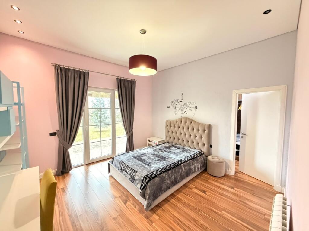 SHITET VILE UNIKE NE PETRELE !