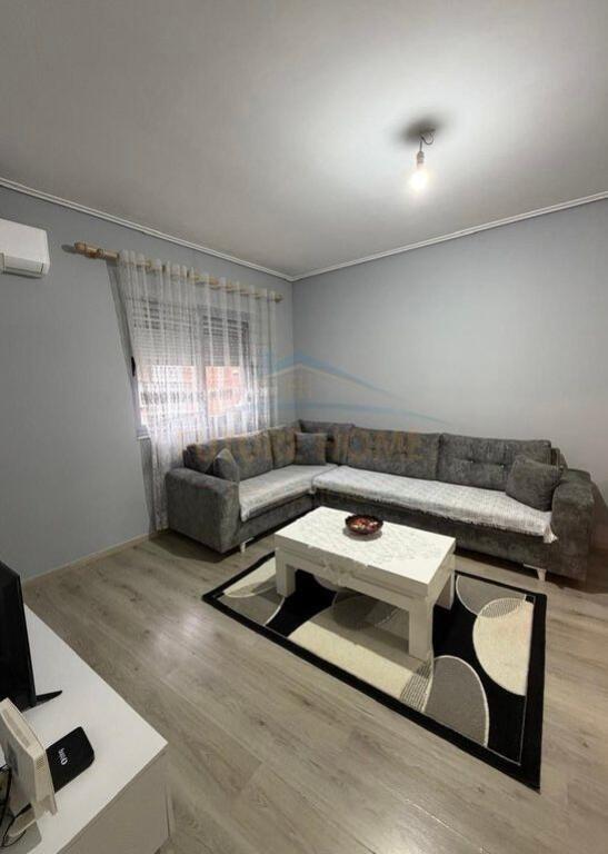 Affitto, Appartamento 2+1, "Mesaplik", Nuovo Anello, Tirana