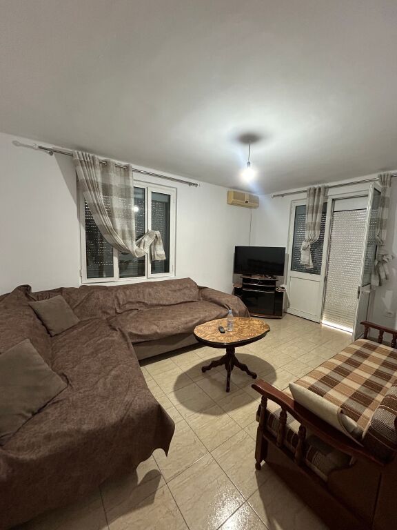 Appartamento in affitto 2+1 piazza Wilson (strada principale) 550€