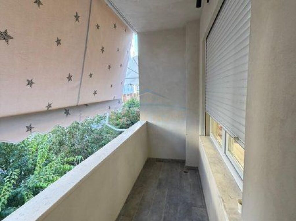 Vendesi in vendita Appartamento 1+1, Niku Construction, Comune di Parigi