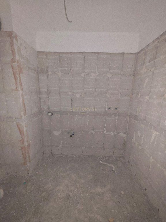 Vendesi in vendita 1+1 – Fresk