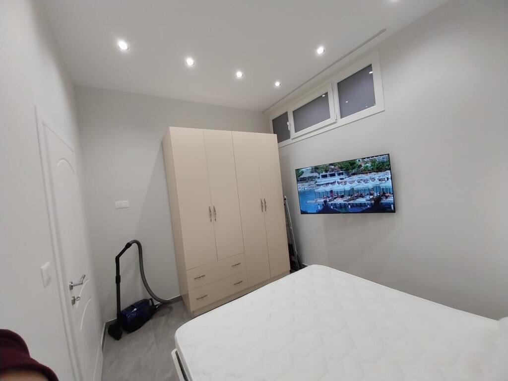 🏠 Private 1+1 Apartment for Rent in Vlorë,near Muradie