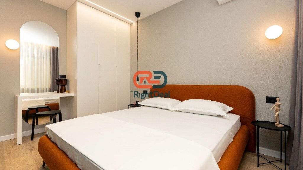 Ne Qender, Shiten 3 Apartamente Te Investuara Per Qira Ditore!!!