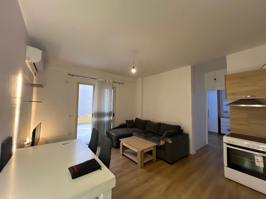 Appartamento in affitto a Fresk 400 mila lek