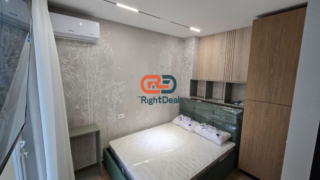 Tek Mine Peza ,Shiten 3 Apartamente Te Investuara Per Qira Ditore!!!