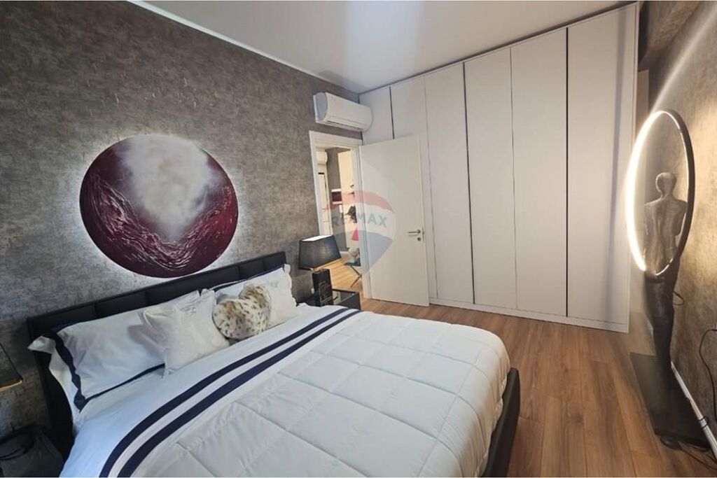 Luxury 1+1 apartment for rent at 21-Dhjetori!