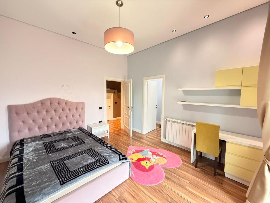 JEPET VILE UNIKE ME QIRA NE PETRELE !