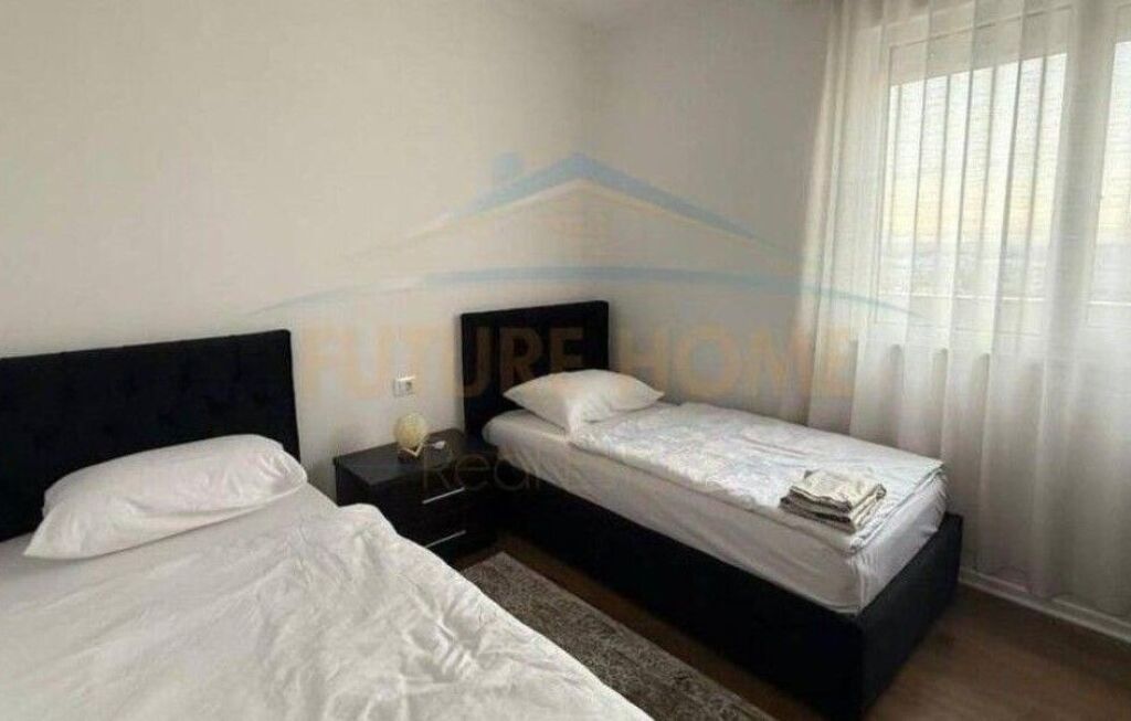 Qera, Apartament 2+1+2+Verande, Rruga e Dibres, Tirane