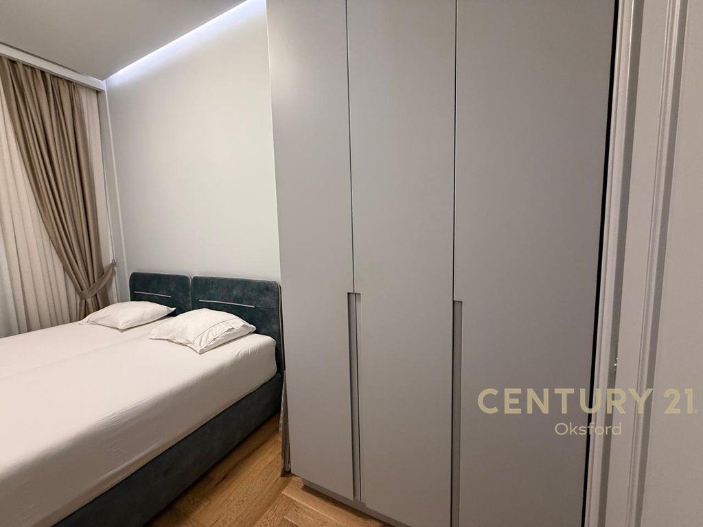 Jepet me qira apartament 1+1+post parkimi , tek Kompleksi "Deliorgji"!