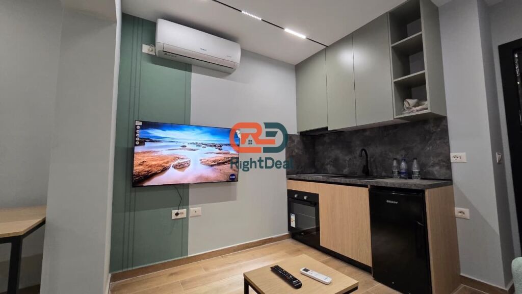 Tek Mine Peza ,Shiten 3 Apartamente Te Investuara Per Qira Ditore!!!