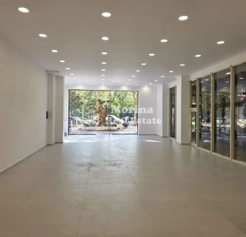 Shitje | Ambjent Biznesi | Bulevardi Gjergj Fishta| 1164000 €
