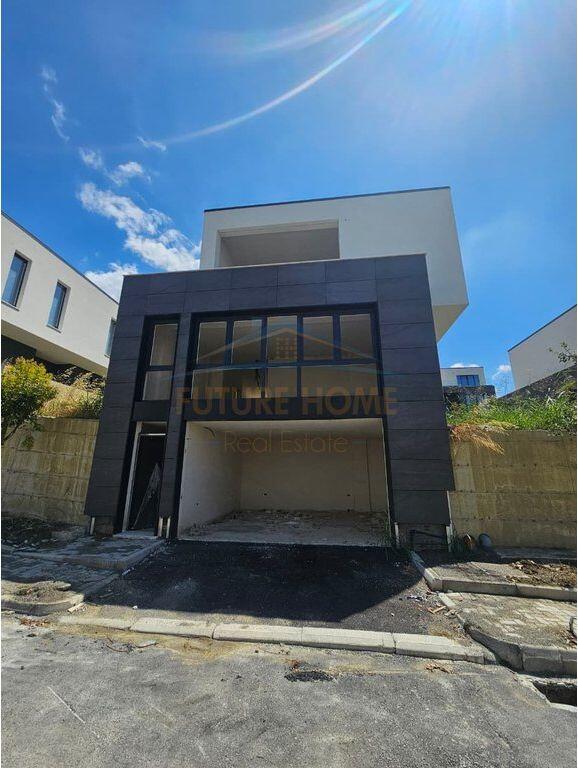 Elite Villa for Sale, Farka Lake, Tirana