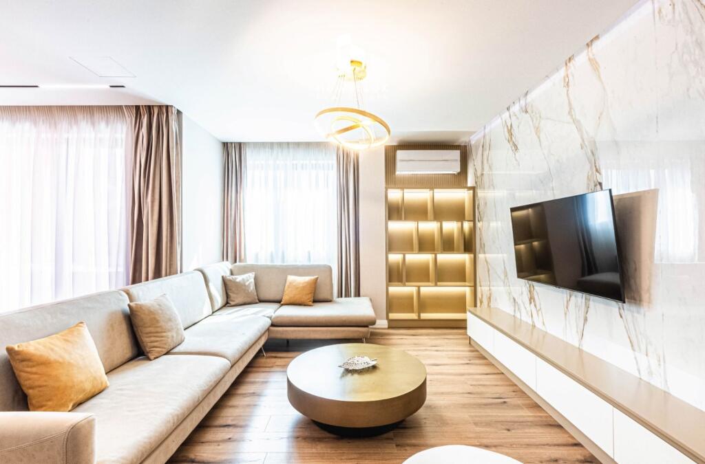 Me Qera: Luxury 3+1+2wc &amp; P.Parkimi 📍Astiri - Eglo || 126m2 || 100% e Investuar &amp; Kompletuar || 1050€/muaj