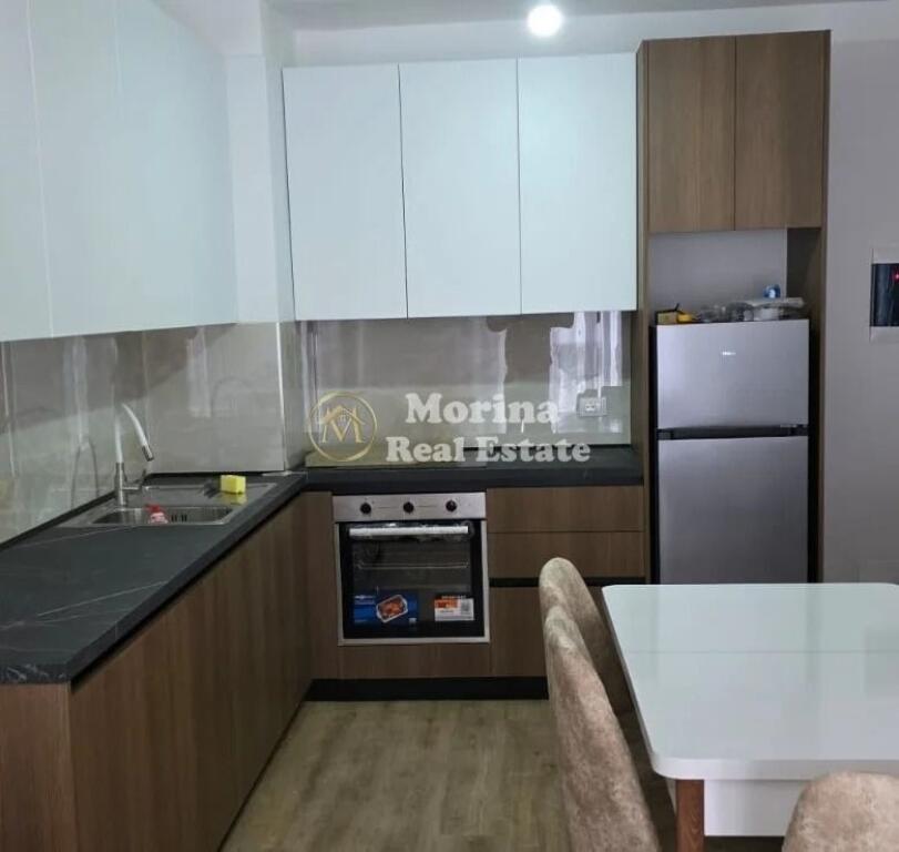 Qera | Apartament 2 + 1 | (Univers City) | 500 €/muaj