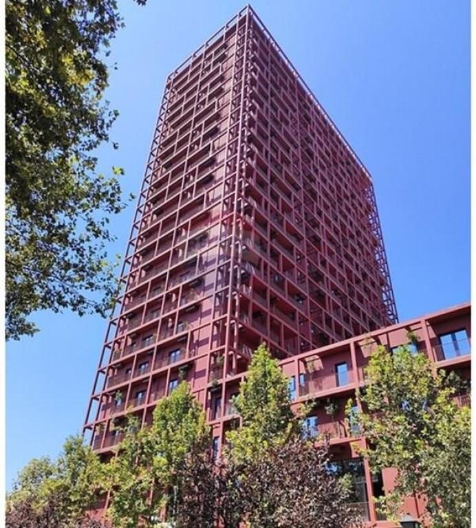 Ufficio 3+1+2 in Affitto Garden Building, Via Kavaja