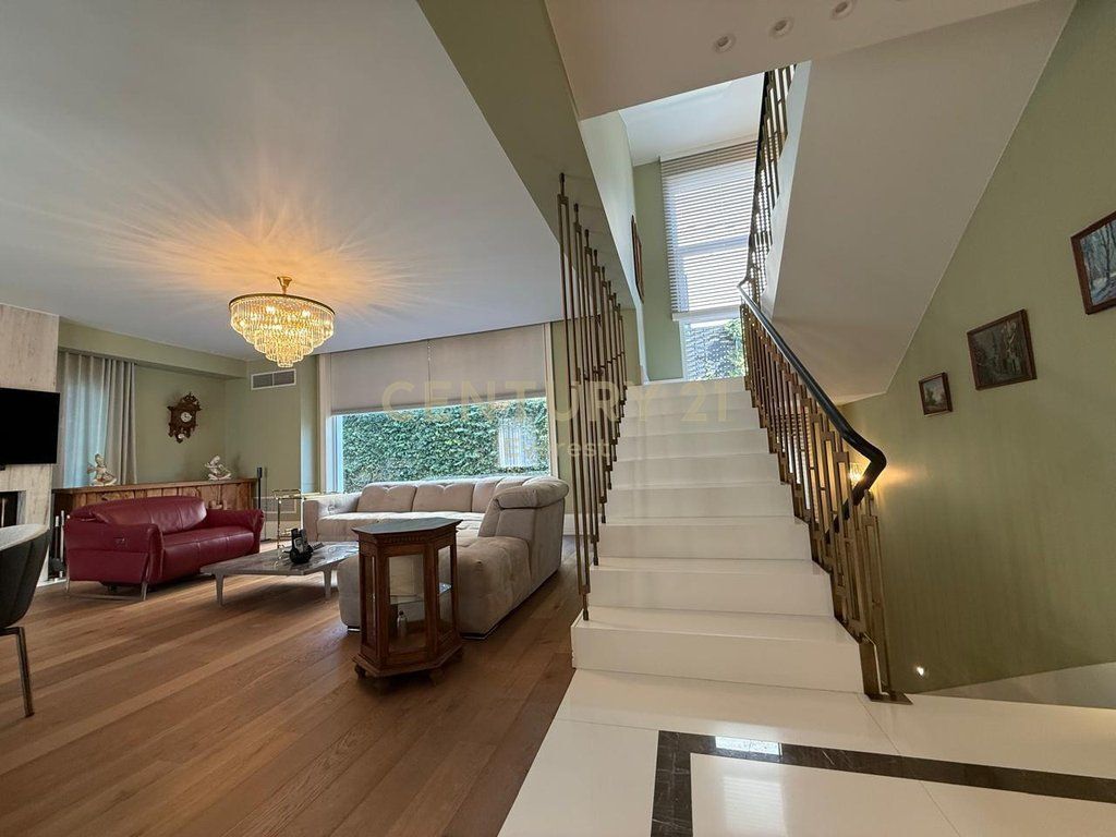 WHITE HOUSE-LUNDER, INDIVIDUAL VILLAS FOR SALE