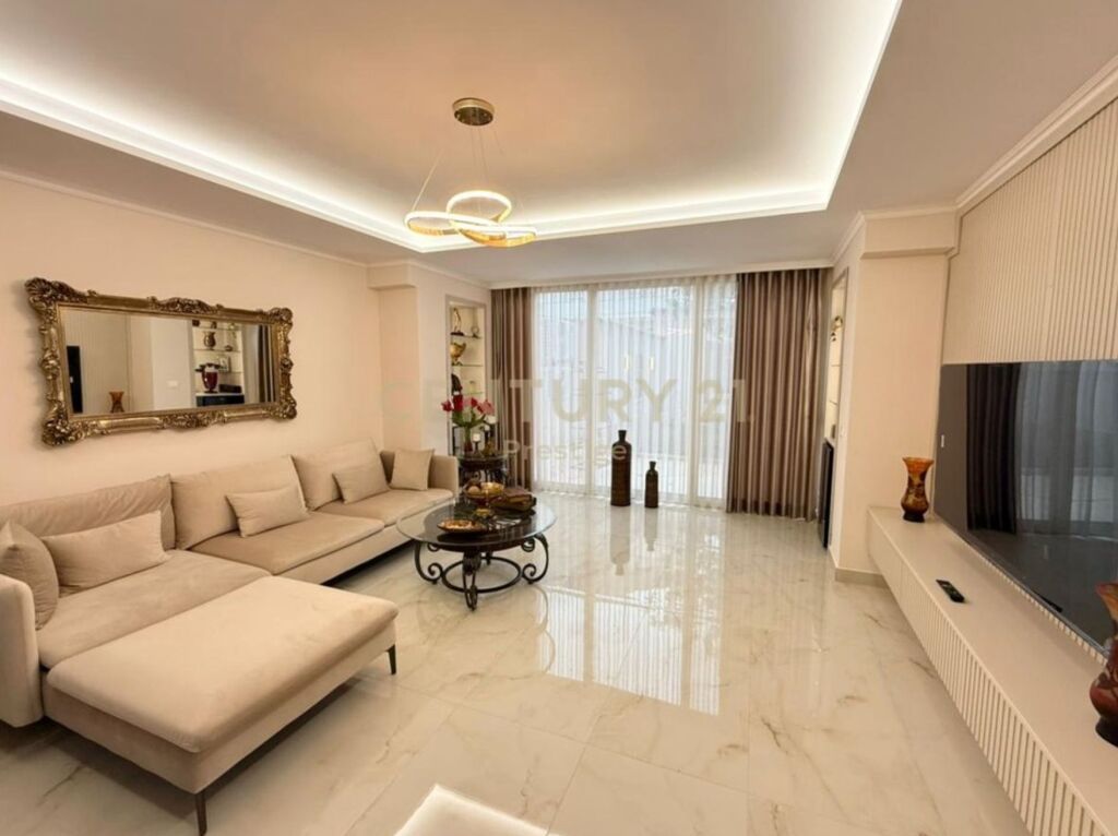 ✨ In Affitto – Villa 2+1 Confortevole a Xhamllik, Tirana