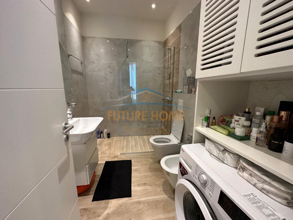 Qira,Apartament 2+1+parking,Park Gate!