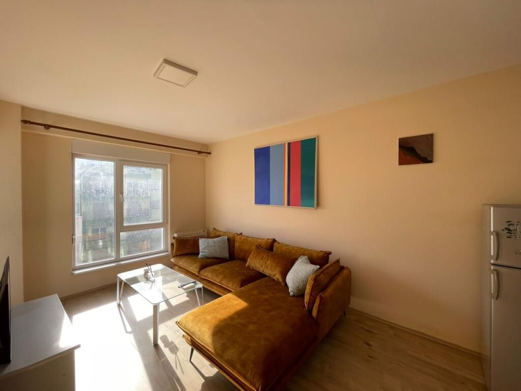 🏡 Jepet me Qira Apartament 2+1+2 – Kompleksi Kontakt, 21 Dhjetori