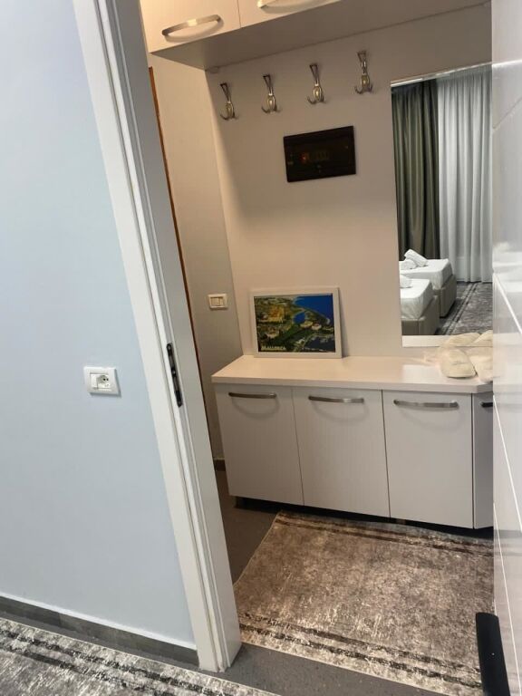 STUDIO FOR RENT 30 M2 KAVAJES STREET 50,000 LEKE