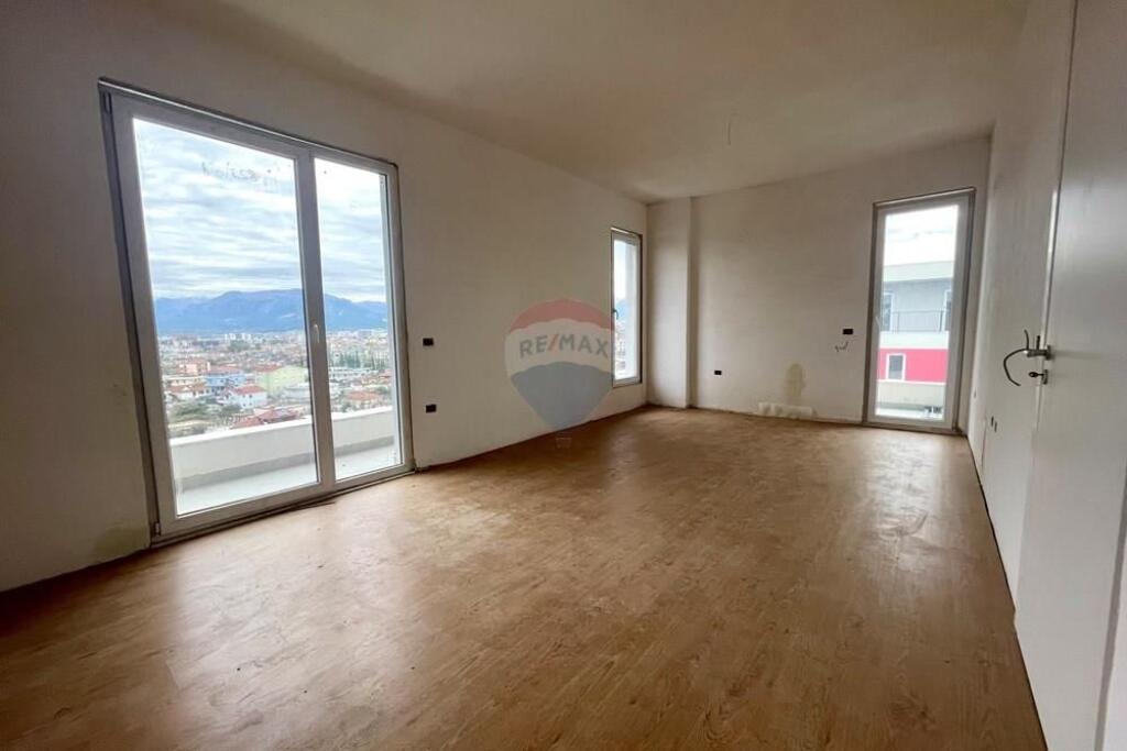 Apartament ne shitje 2+1 tek Univers City!