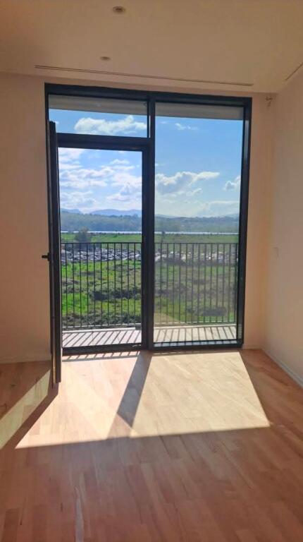 Apartament 2+1+2 me Parking - Lakeview