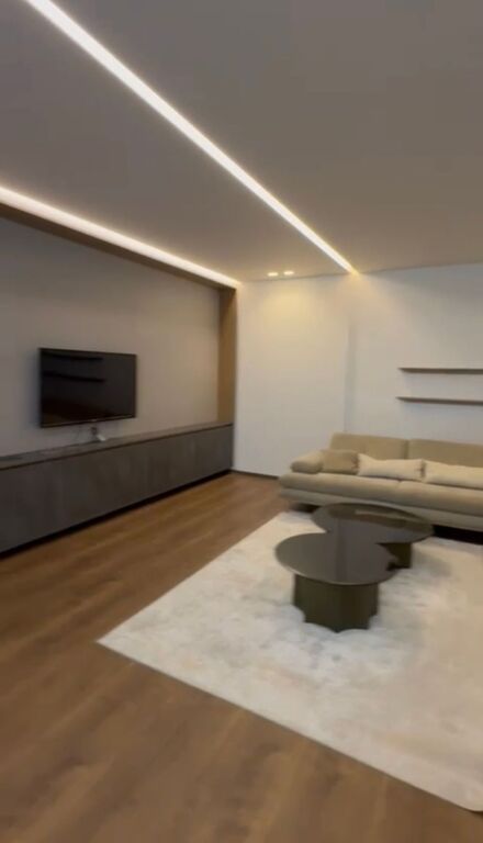 2+1+3 + parking space for rent, Delijorgj