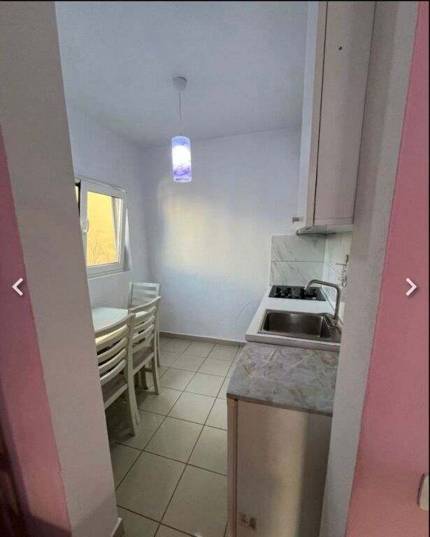 Furnished studio apartment for rent in Student City.