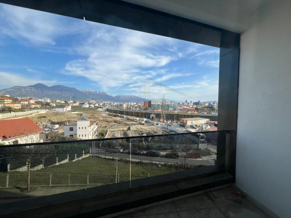 Shitet, Apartament 2+1, Diamond Hill Residence, Tiranë.