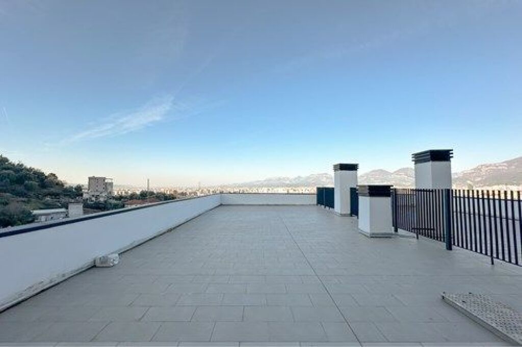 Appartamento - In Vendita - Kodra e Diellit 2