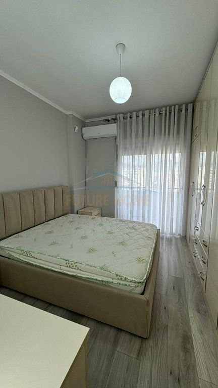 Qera, Apartament 2+1+2 Unaza e Re
