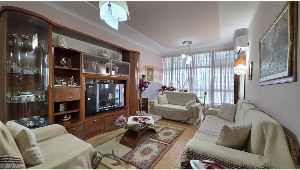 Apartament 2+1+2 ne shitje ne Bulevard