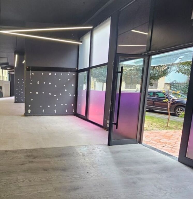 ✨ For Rent – Commercial Unit 205 m² in the Heart of Tirana