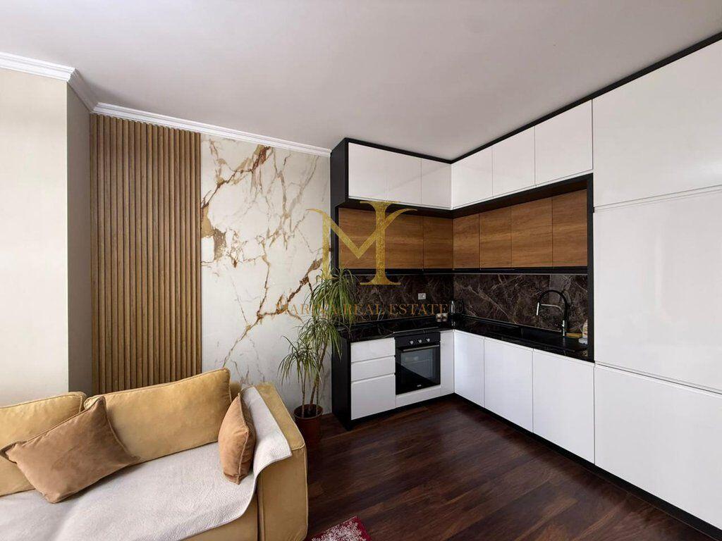 JEPET ME QERA APARTAMENT 1+1 , PRANE HOTEL VIVAS, PLAZH, DURRES