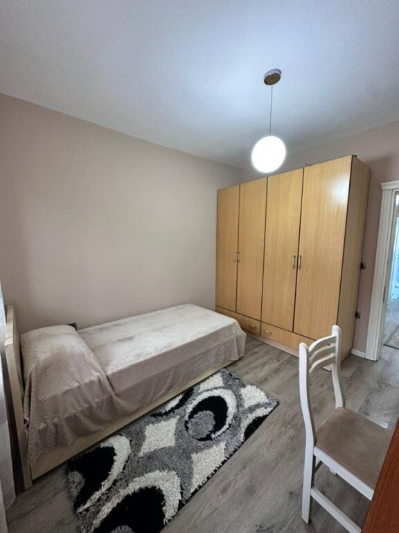 🏠 Jepet me qira apartament 2+1