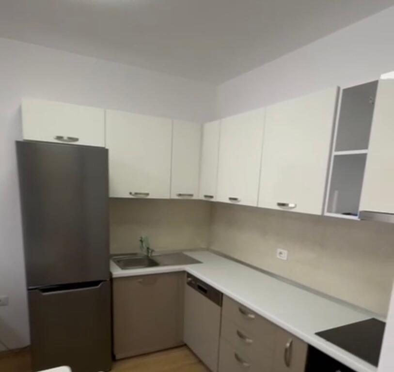 Jepet  me qira 1+1+parkim Te Fiori Di Bosko 650€