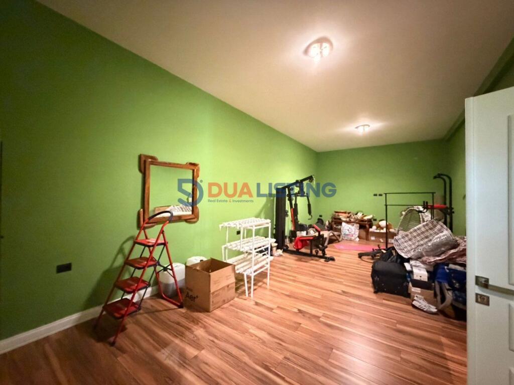 Vile premium individuale per Shitje, Petrele