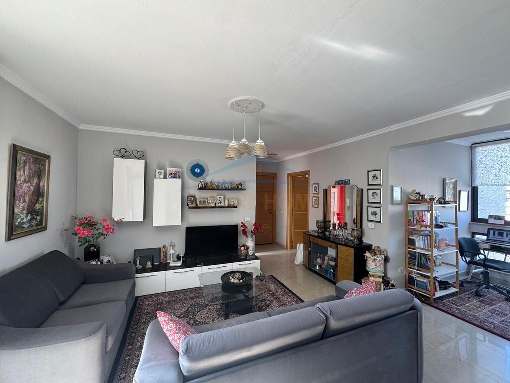 For sale, Apartment 3+1+2, Kosovareve Street