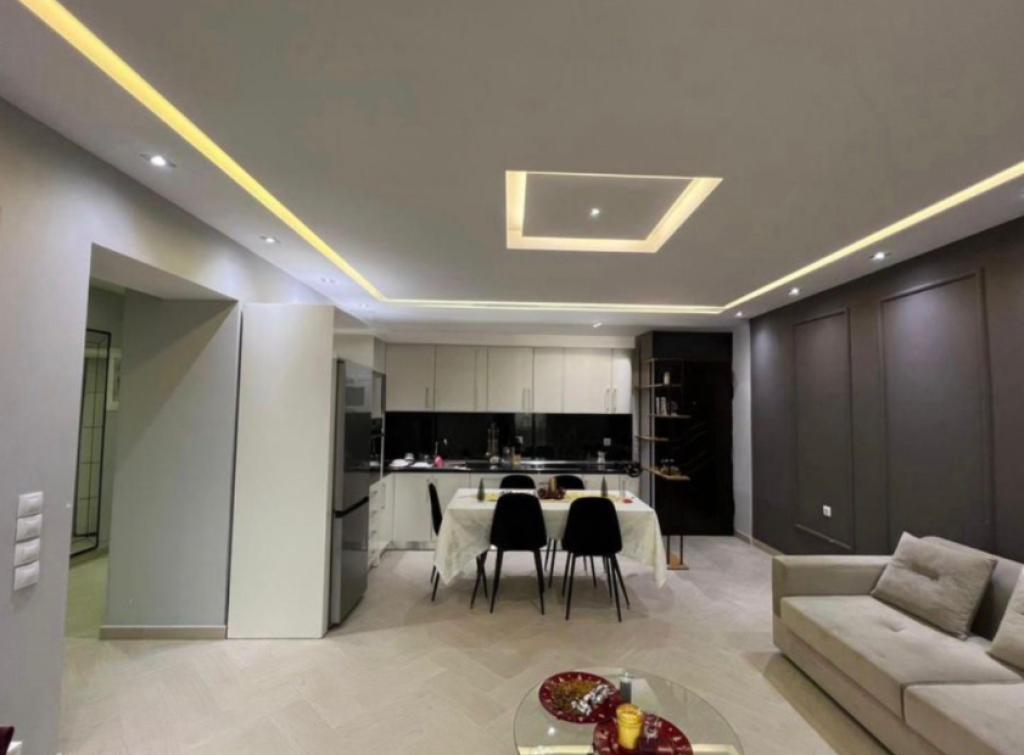 🏠 Apartament 2+1 me Qira – Pranë Zogut të Zi