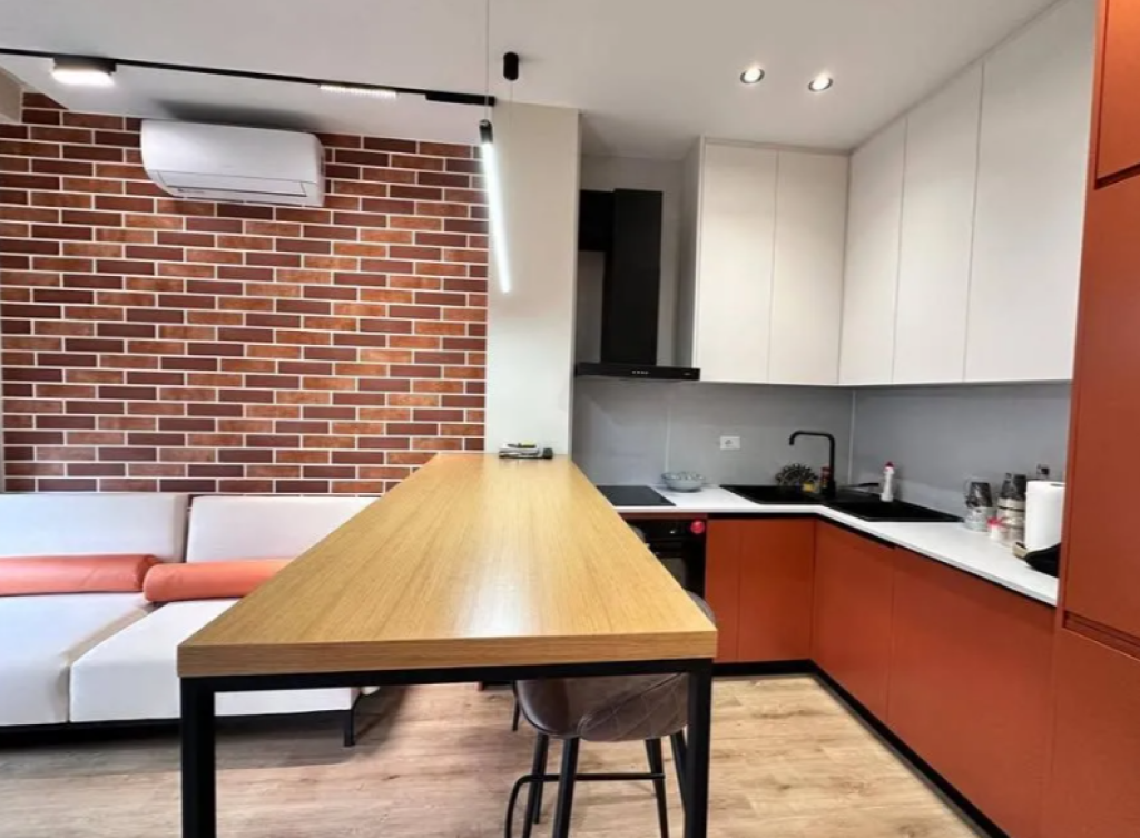 🏢 Appartamento 1+1 in Affitto – Bulevardi i Ri (Via Karl Gega)  