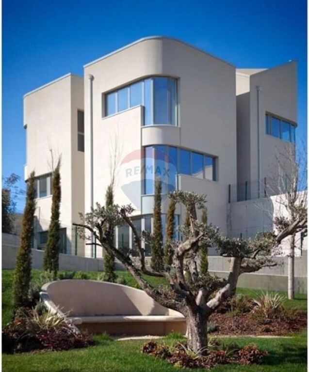 Vendesi in vendita 3+1+2 nell Green Valley Residence