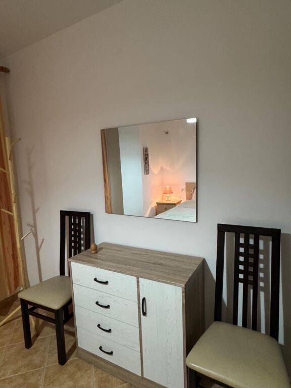 Apartament 1+1 me qera prane Ambasades Amerikane