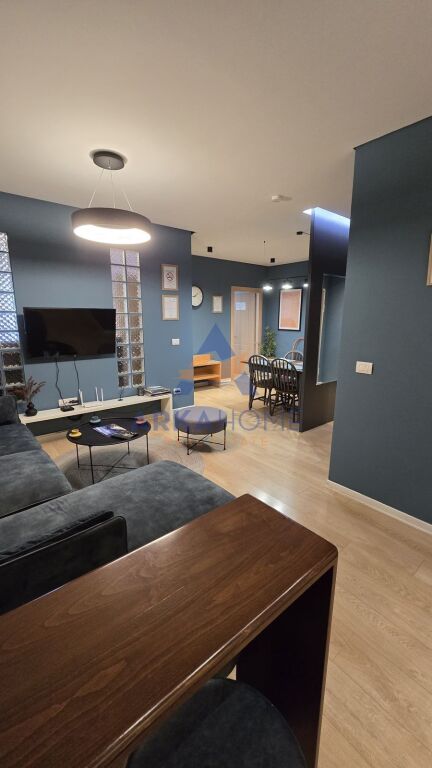 JEPET ME QERA APARTAMENT 2+1+BALLKON "TAJVANI" 1700 EURO