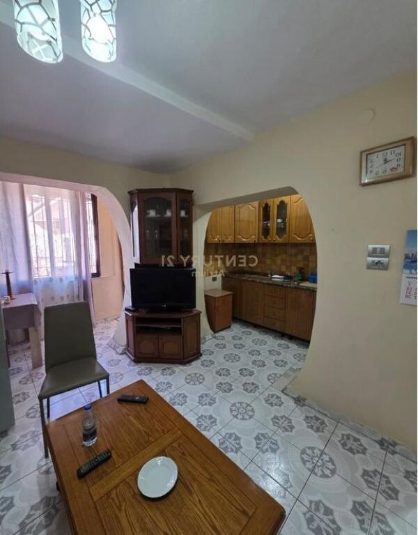 FOR RENT 2+1 APARTMENT NEAR THE SCHOOL "NIKET DARDANI"