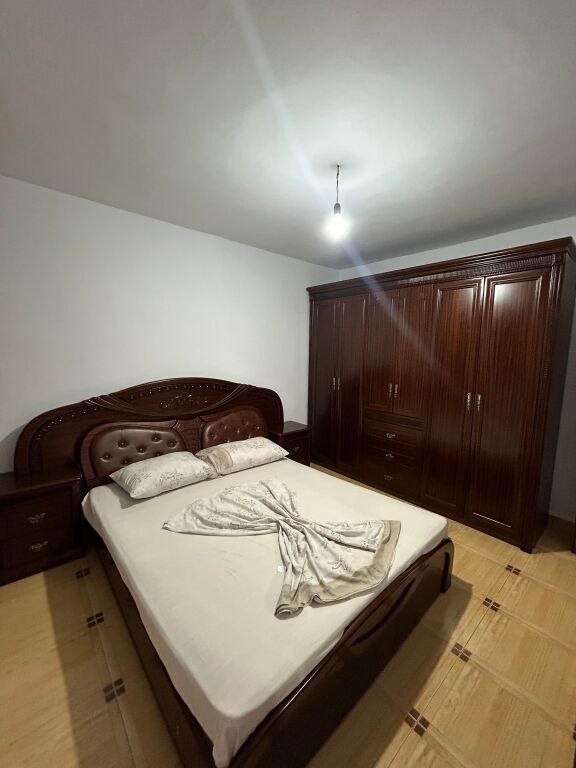 Appartamento in affitto 2+1 piazza Wilson (strada principale) 550€