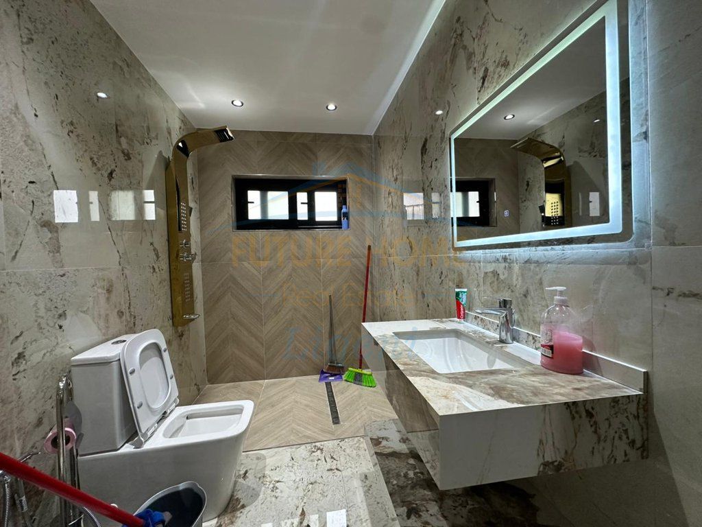 Qera, Apartament 2+1+2, Zogu i Zi, Tiranë.