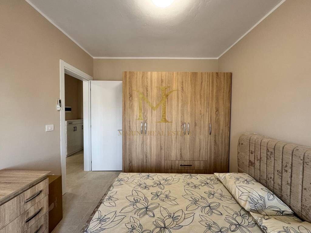 Qira apartament 1+1 ne Golem. Pallati i ri