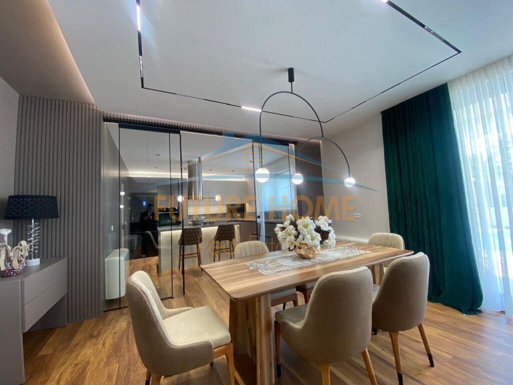 Affitto, Villa, Via Myslym Keta