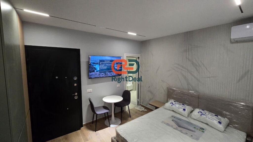 Tek Mine Peza ,Shiten 3 Apartamente Te Investuara Per Qira Ditore!!!